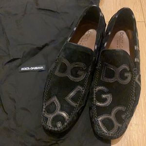 Only worn once - Dolce&Gabbana size6 suede loafers